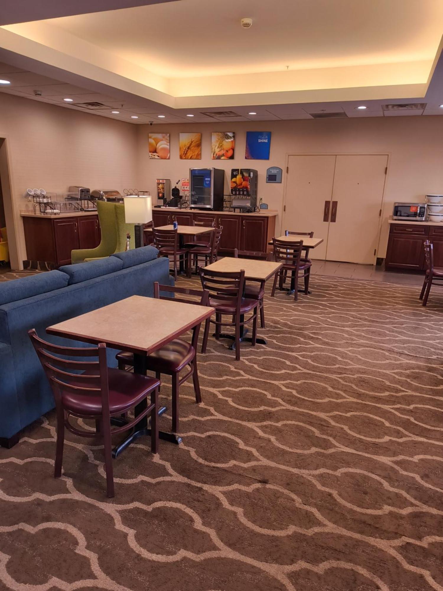 Dayville Comfort Inn & Suites מראה חיצוני תמונה