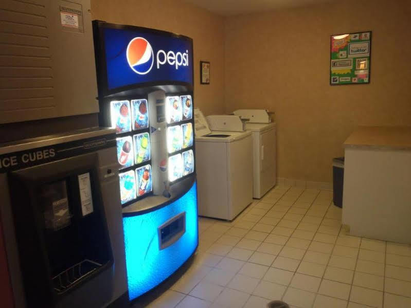 Dayville Comfort Inn & Suites מראה חיצוני תמונה